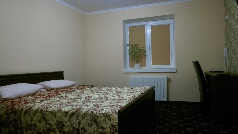 Apartments Like Hotel Černivci Esterno foto